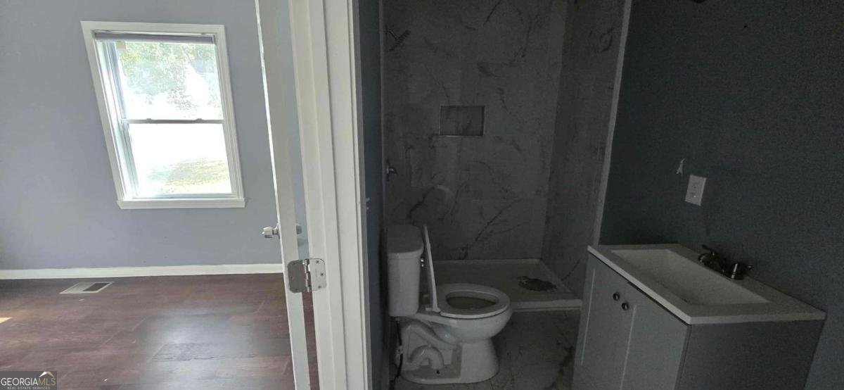 822 Midway Street Atlanta - 24