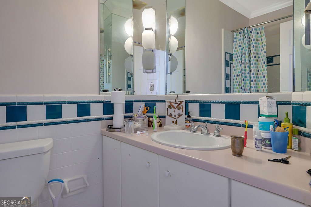 110 Larne Court Roswell - 2