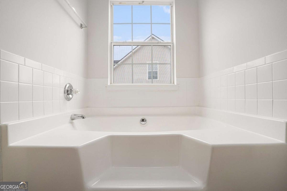 80 Capeton Court Covington - 24
