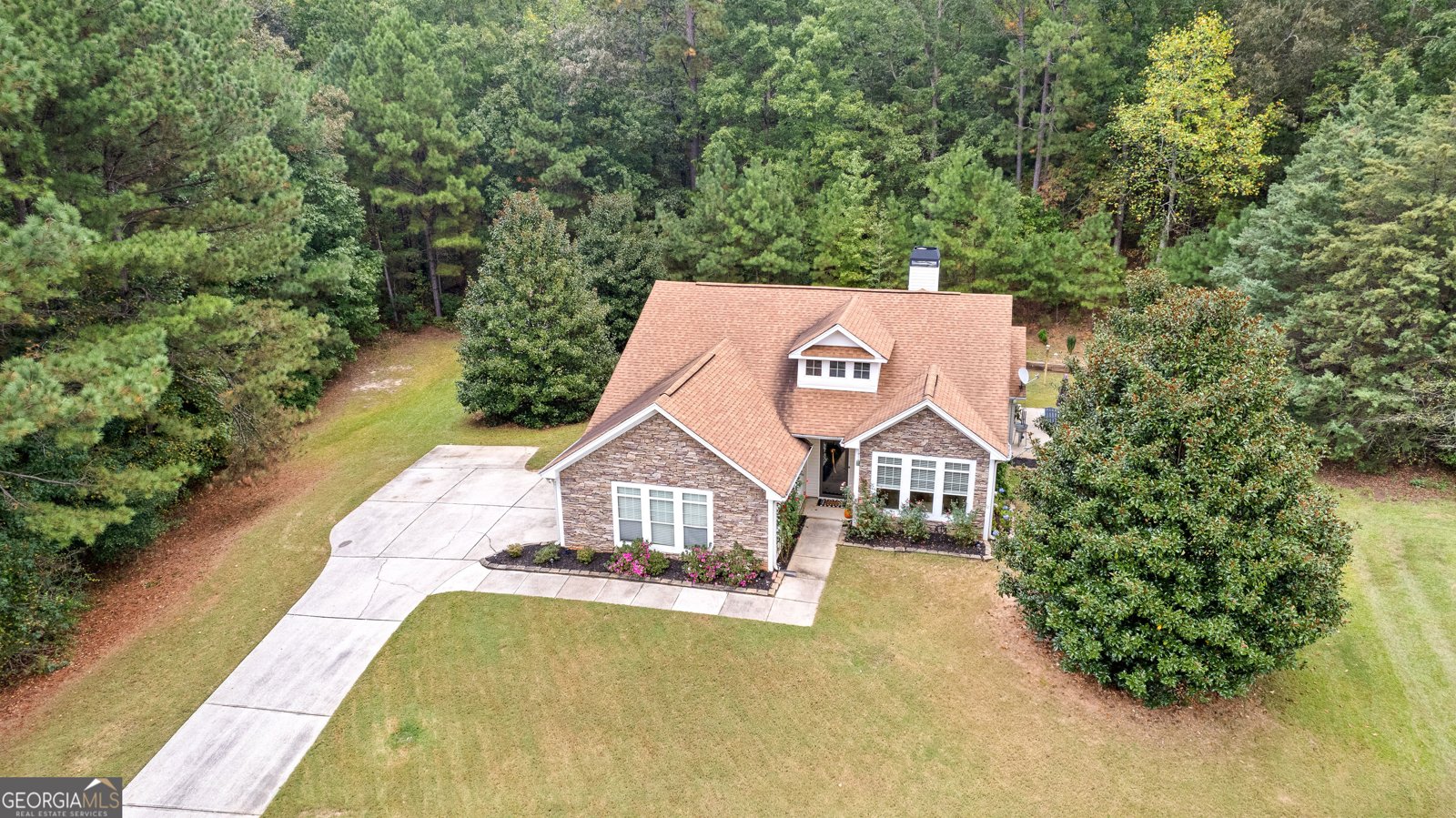 121 Meadowbrook Lane Grantville - 1