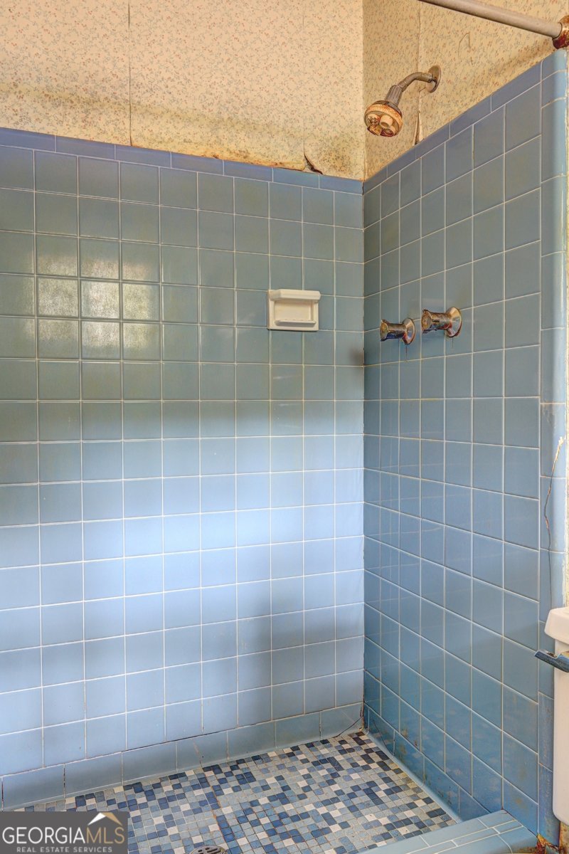 1564 Delia Drive Decatur - 10