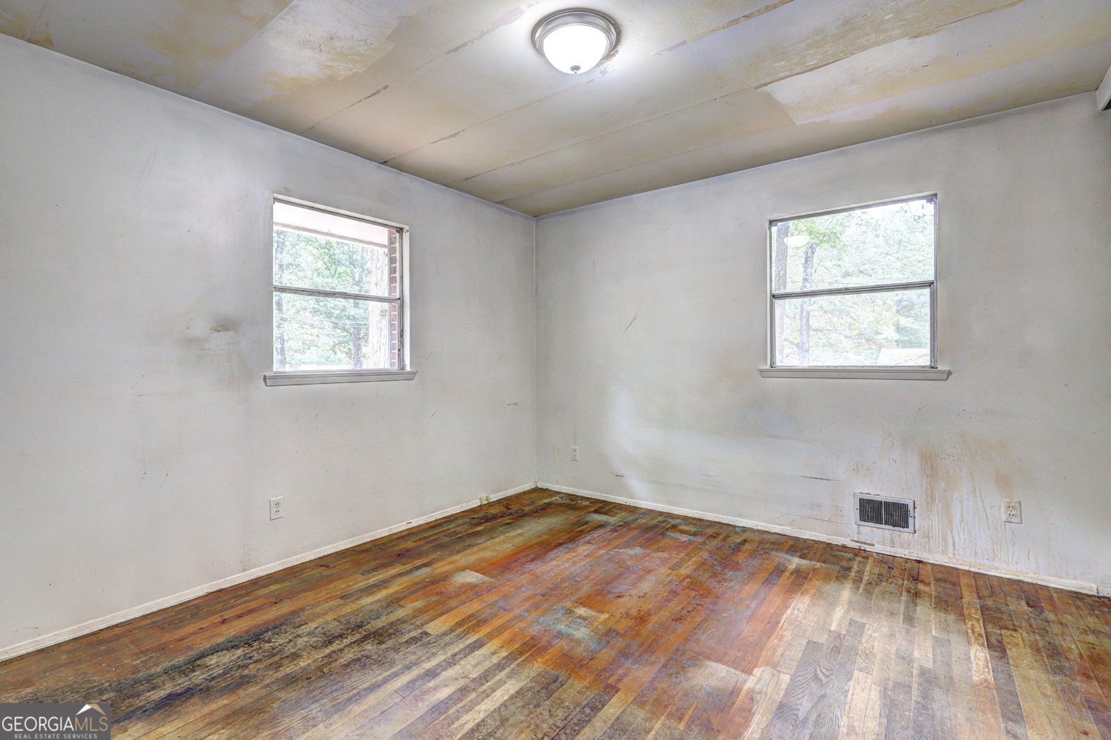 1564 Delia Drive Decatur - 6