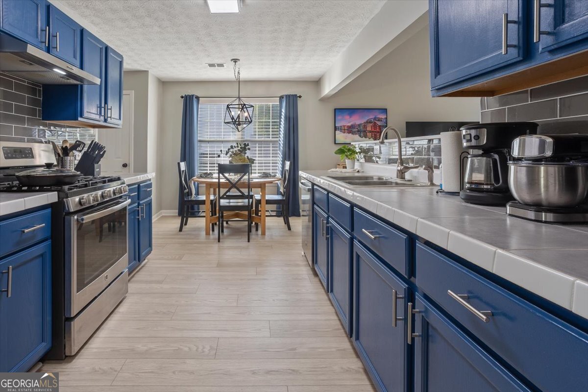 284 Carrington Way Canton - 9