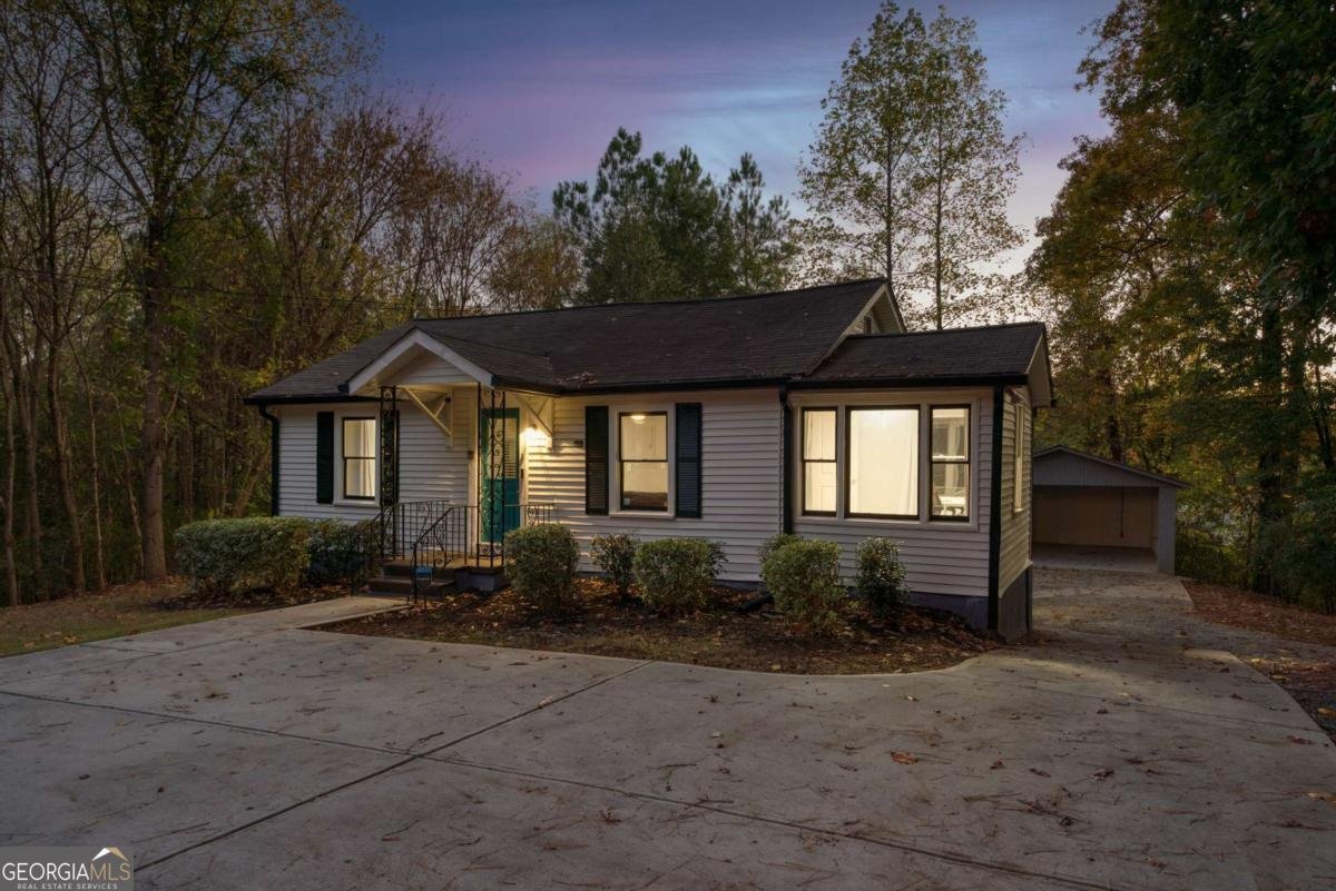 1736 Dickerson Drive Mableton - 3