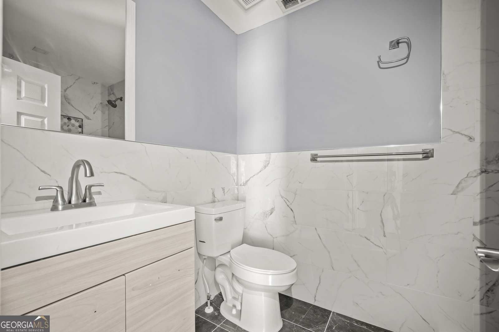 1053 Blount Place East Point - 23