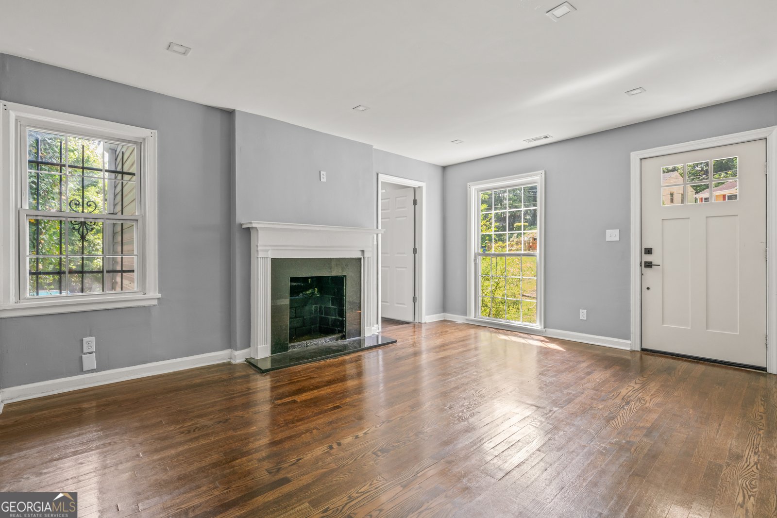 1053 Blount Place East Point - 5