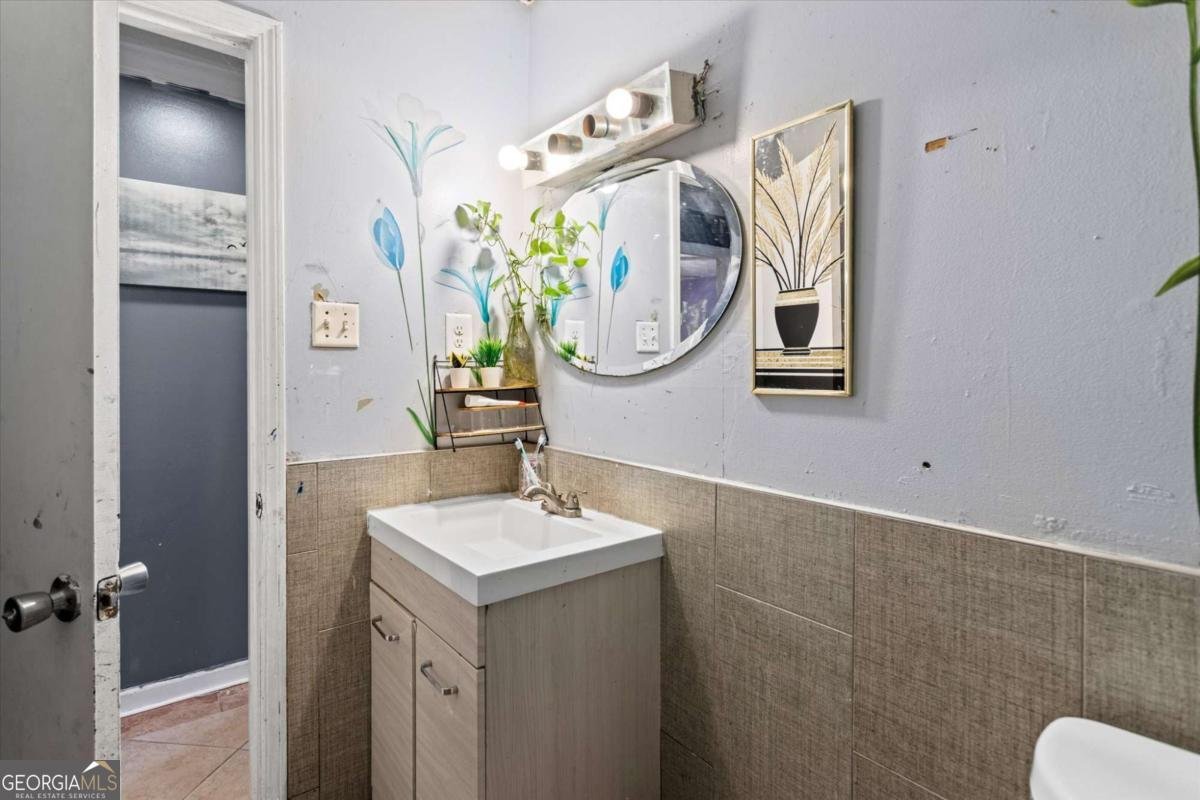 1576 Village Drive Norcross - 30