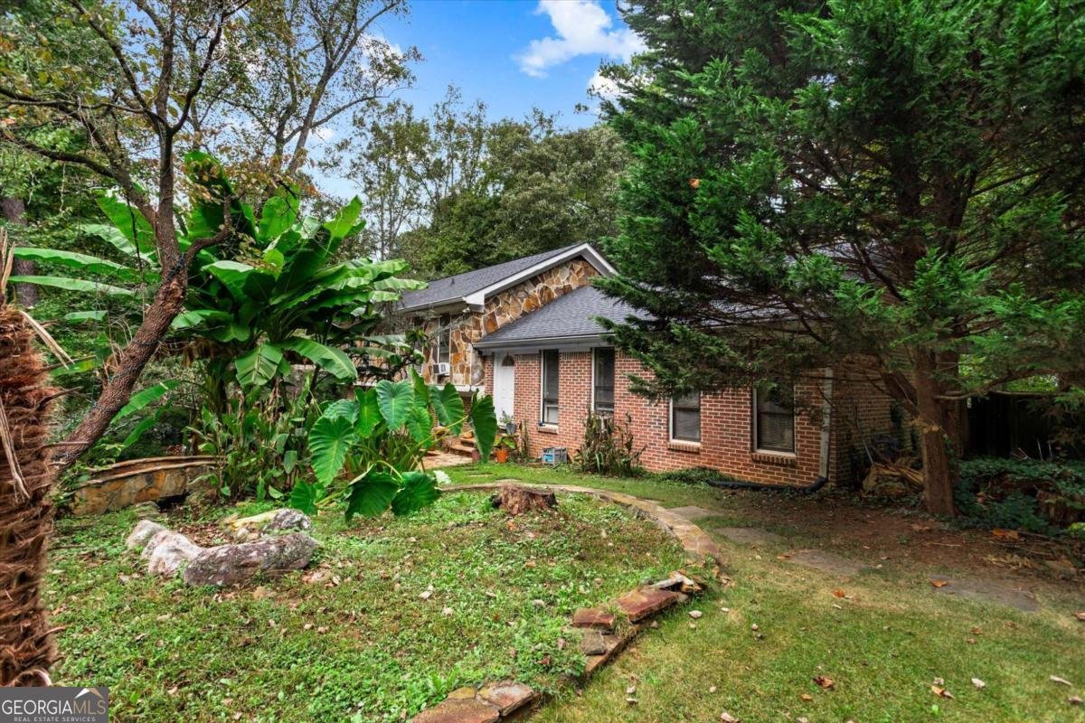 1576 Village Drive Norcross - 4