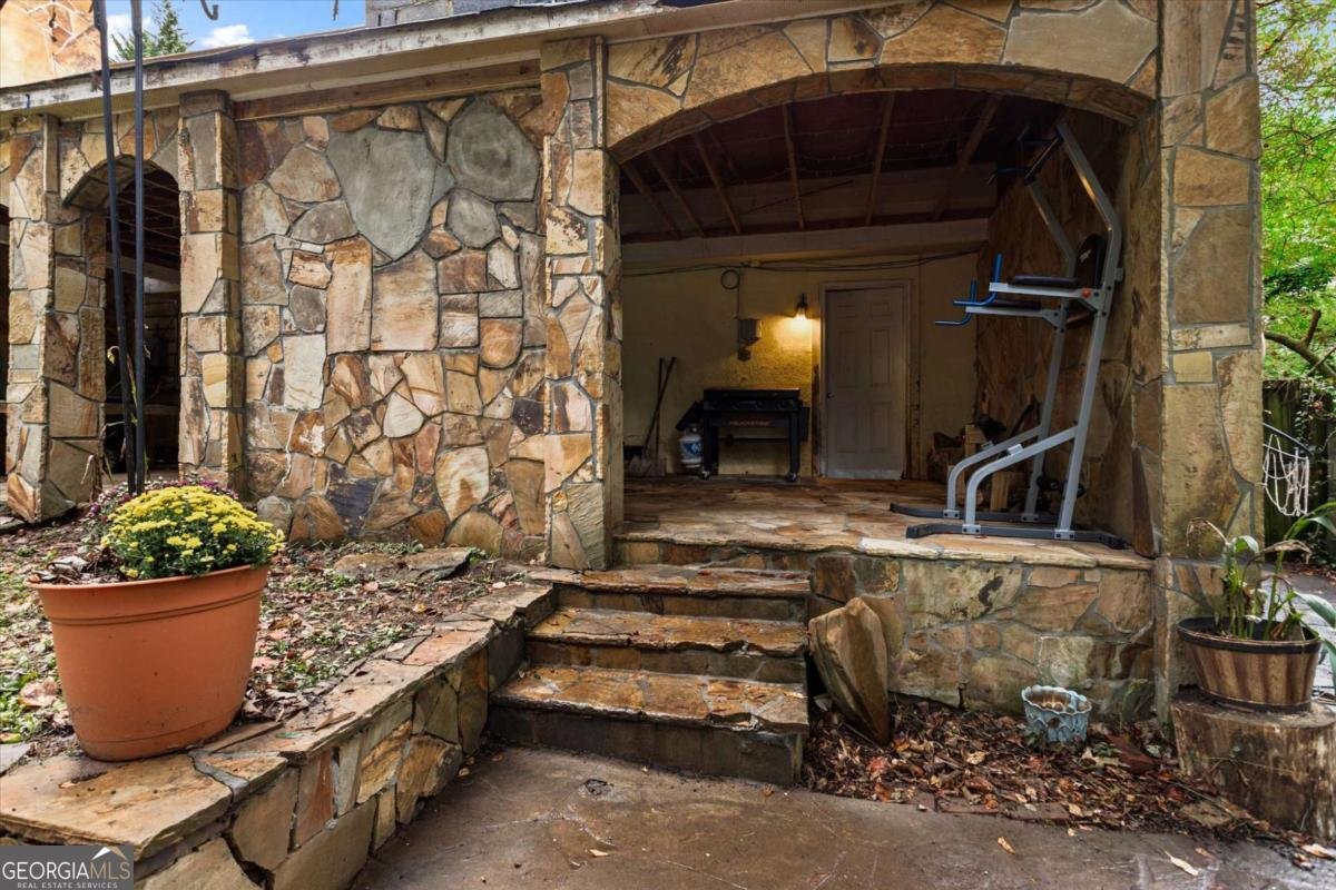 1576 Village Drive Norcross - 46