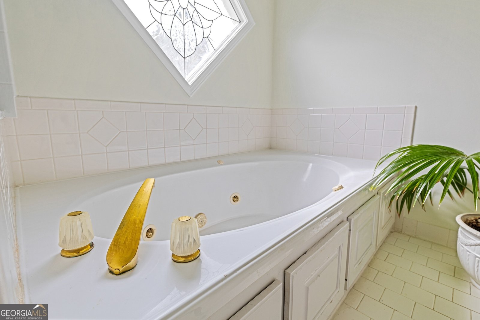 5350 Wickershire Drive Peachtree Corners - 12