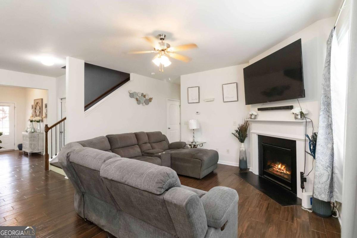 4366 Favored Way Union City - 10