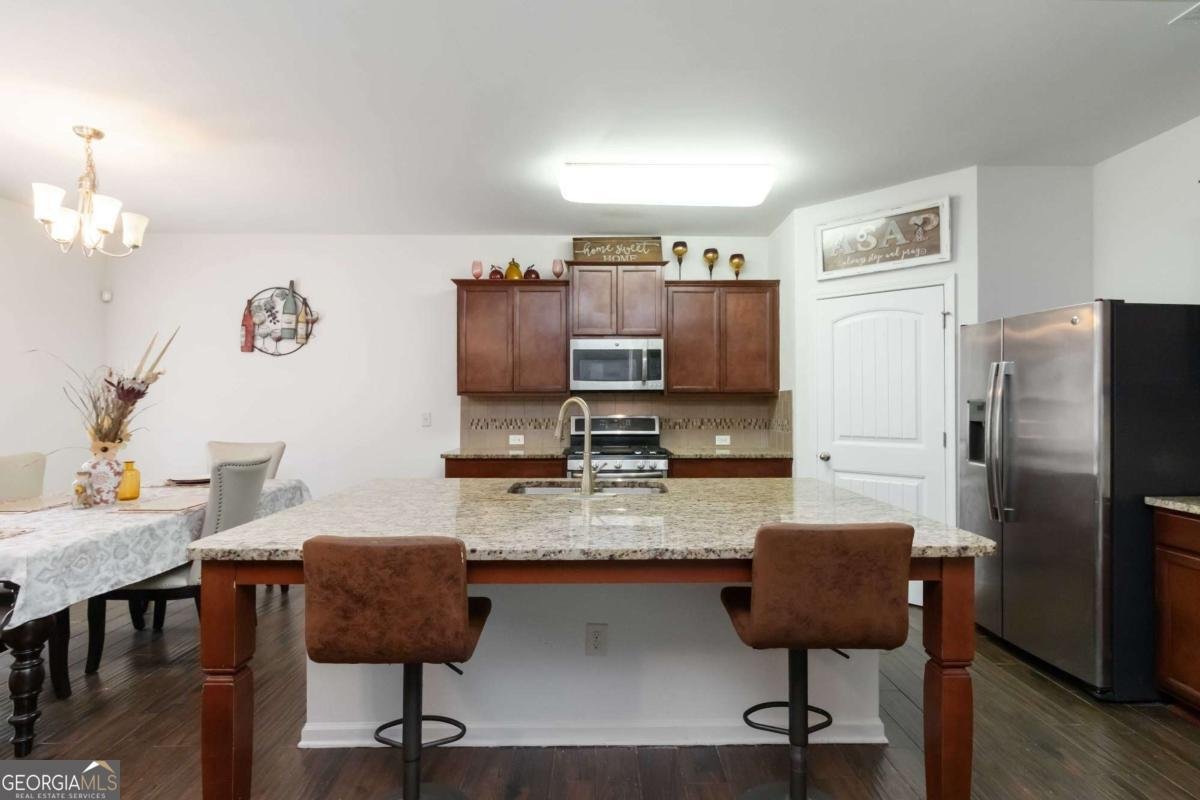 4366 Favored Way Union City - 7