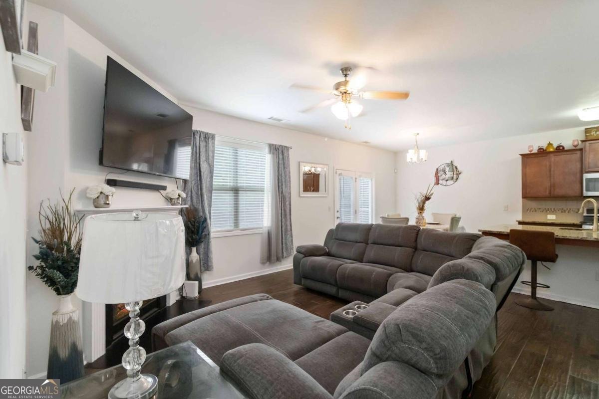 4366 Favored Way Union City - 9