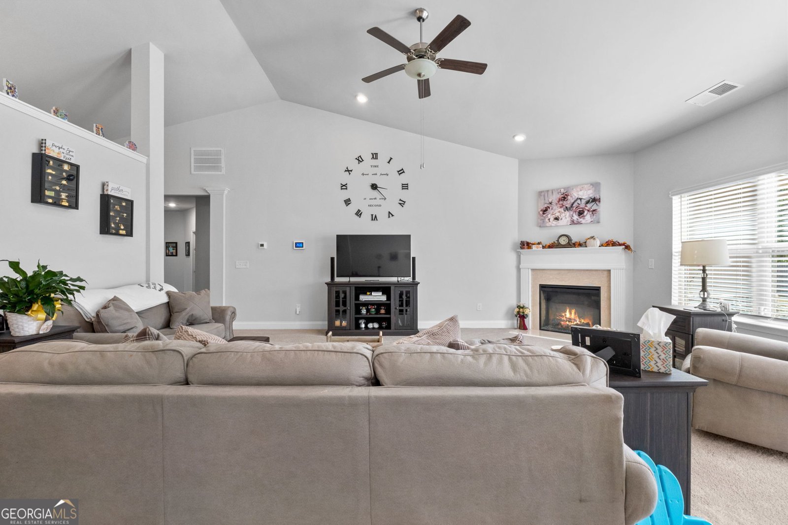 1833 Abbey Road Griffin - 14