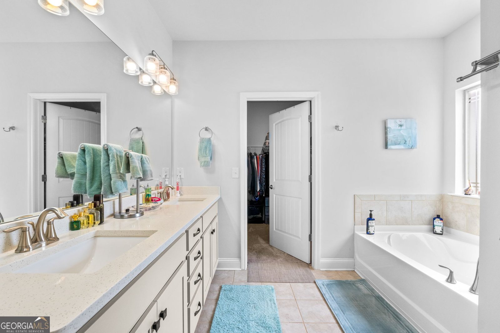 1833 Abbey Road Griffin - 27