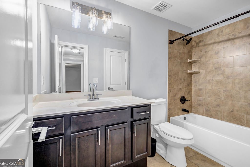 2372 Walkers Glen Lane Buford - 43