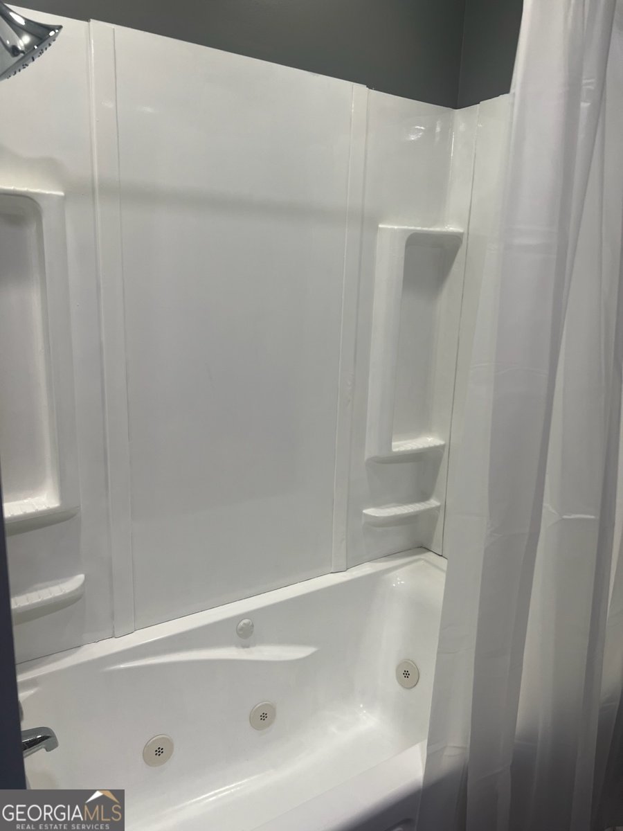 110 Bradley Circle Barnesville - 8