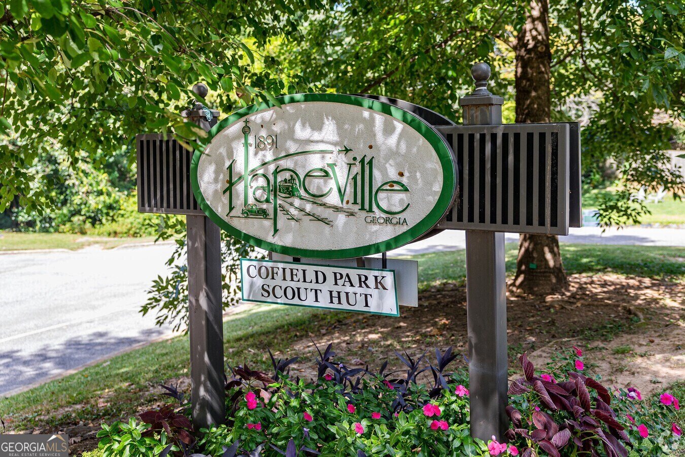 725 Oak Drive Hapeville - 23