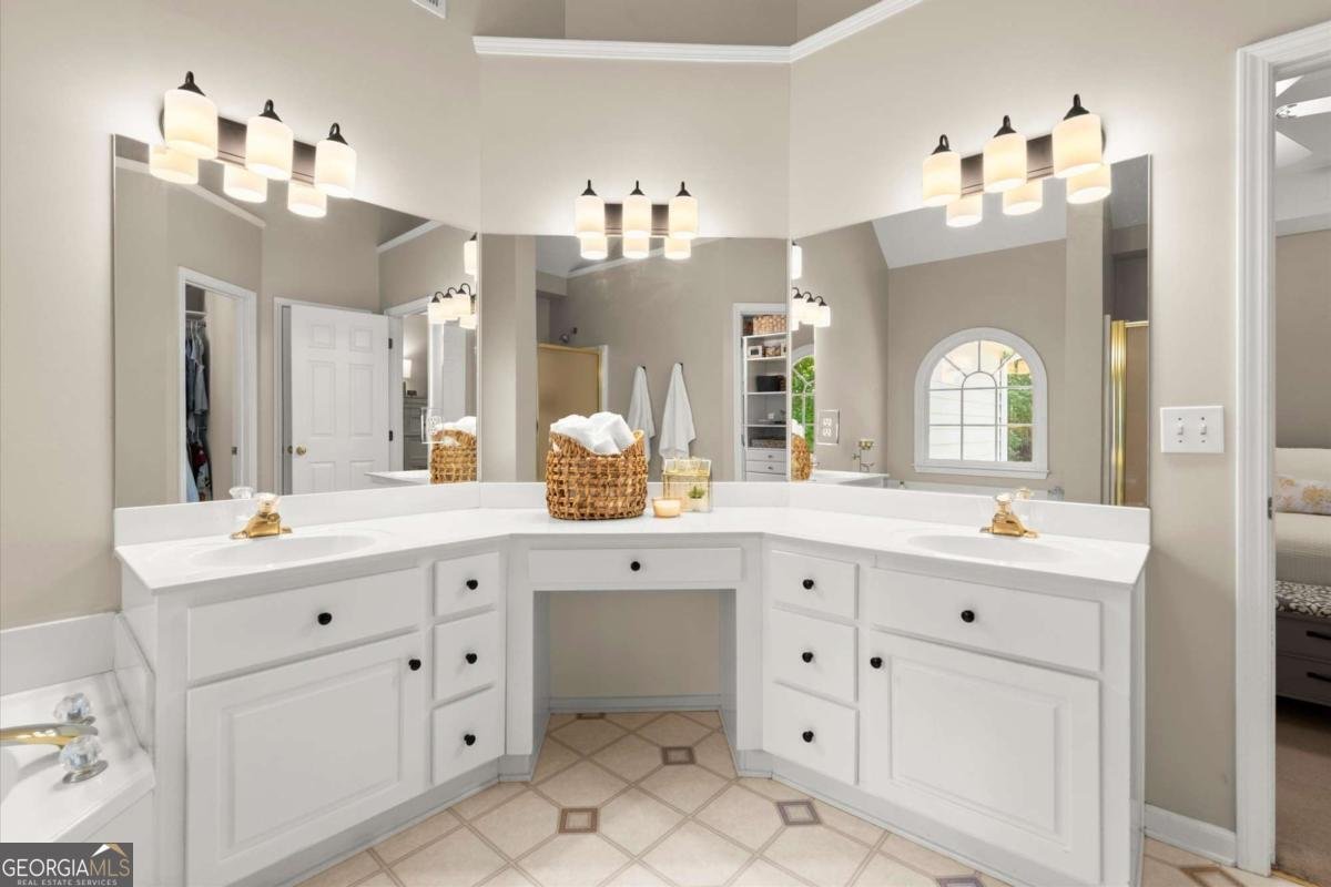 313 Thorntree Lane Canton - 27