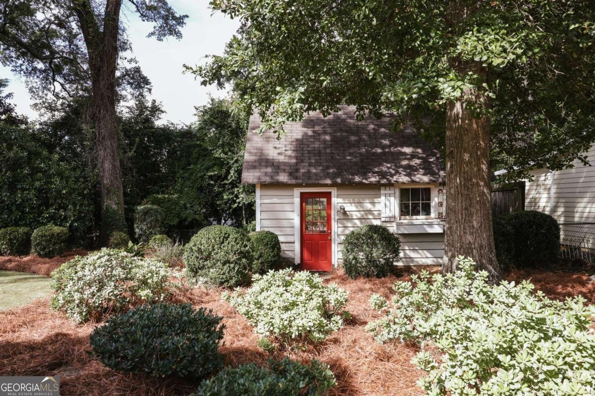221 University Drive Athens - 55