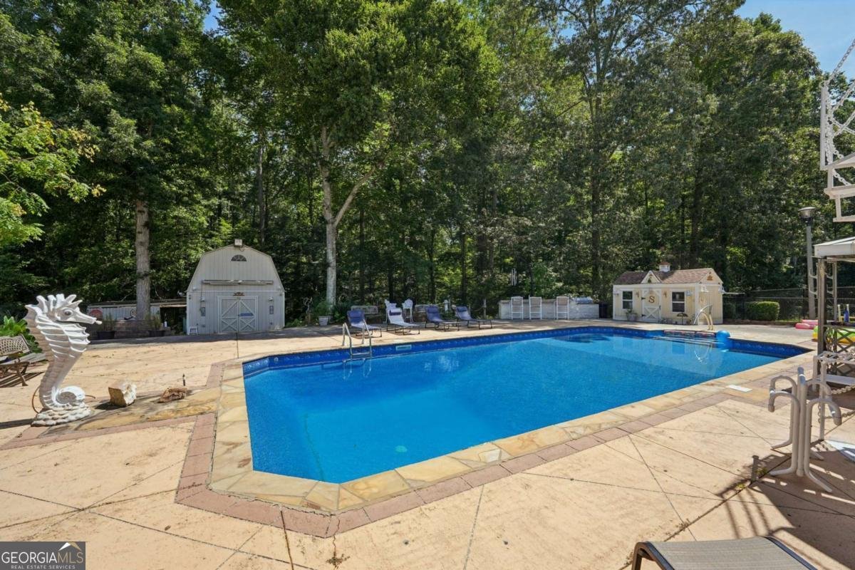 5492 Twin Oak Drive Douglasville - 43