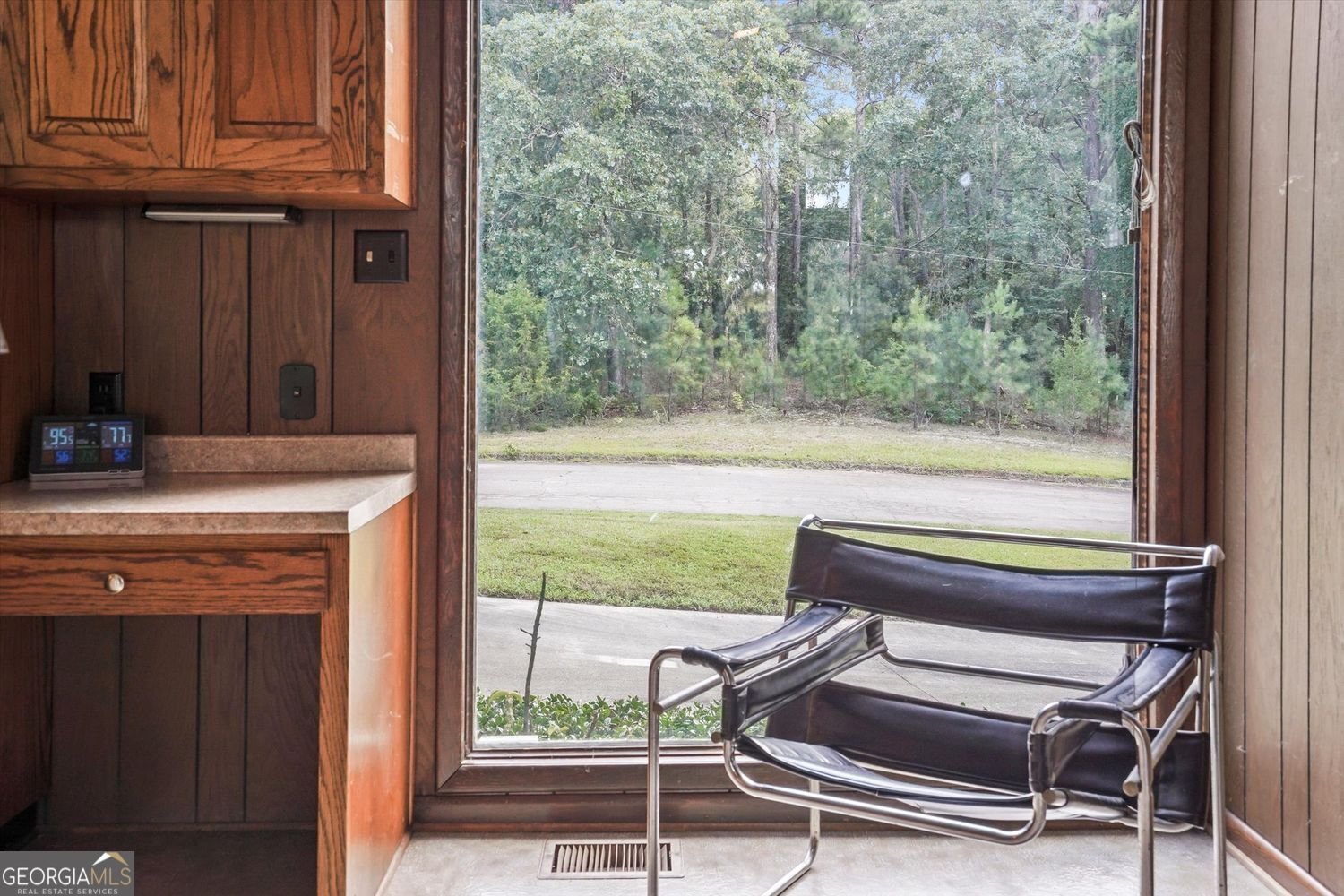 624 Sunset Drive Manchester - 13