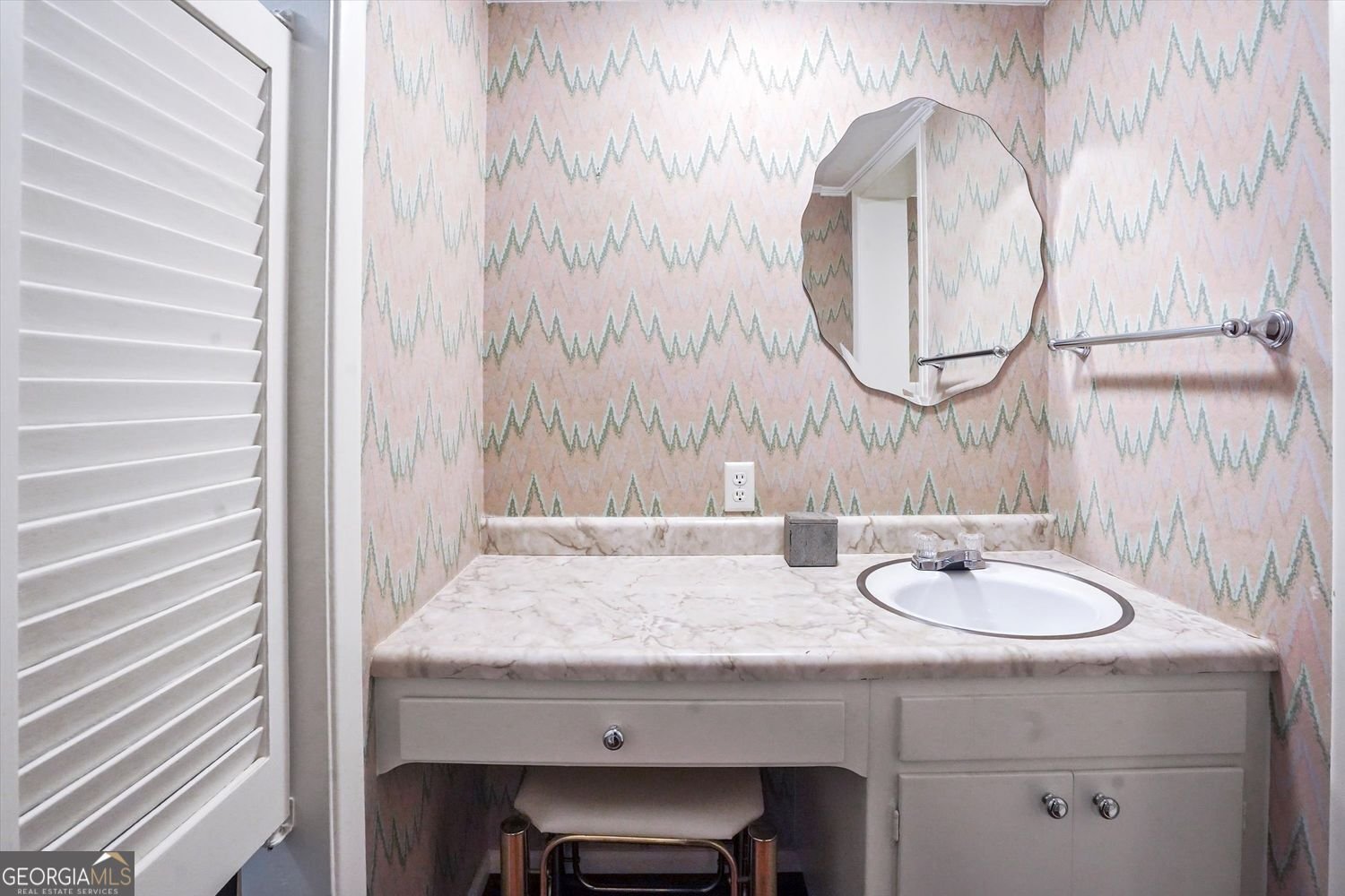 624 Sunset Drive Manchester - 52