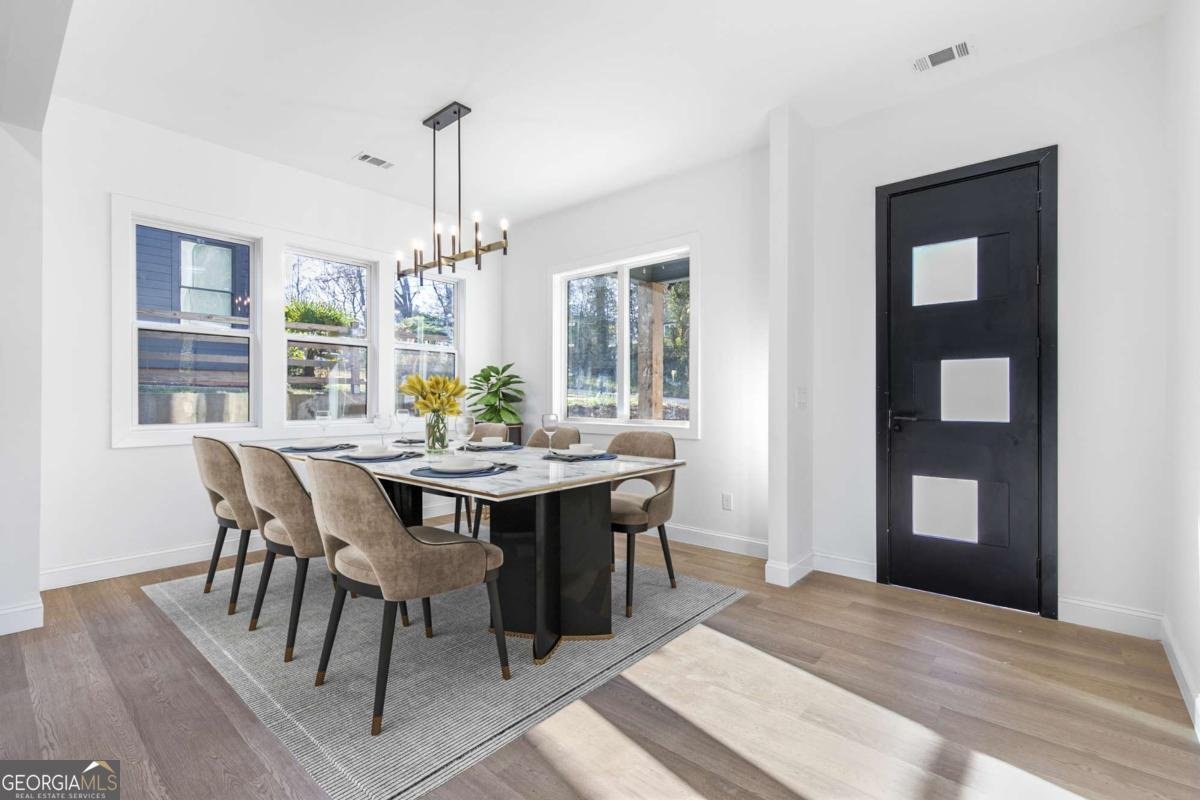 1247 Bridges Avenue Atlanta - 4