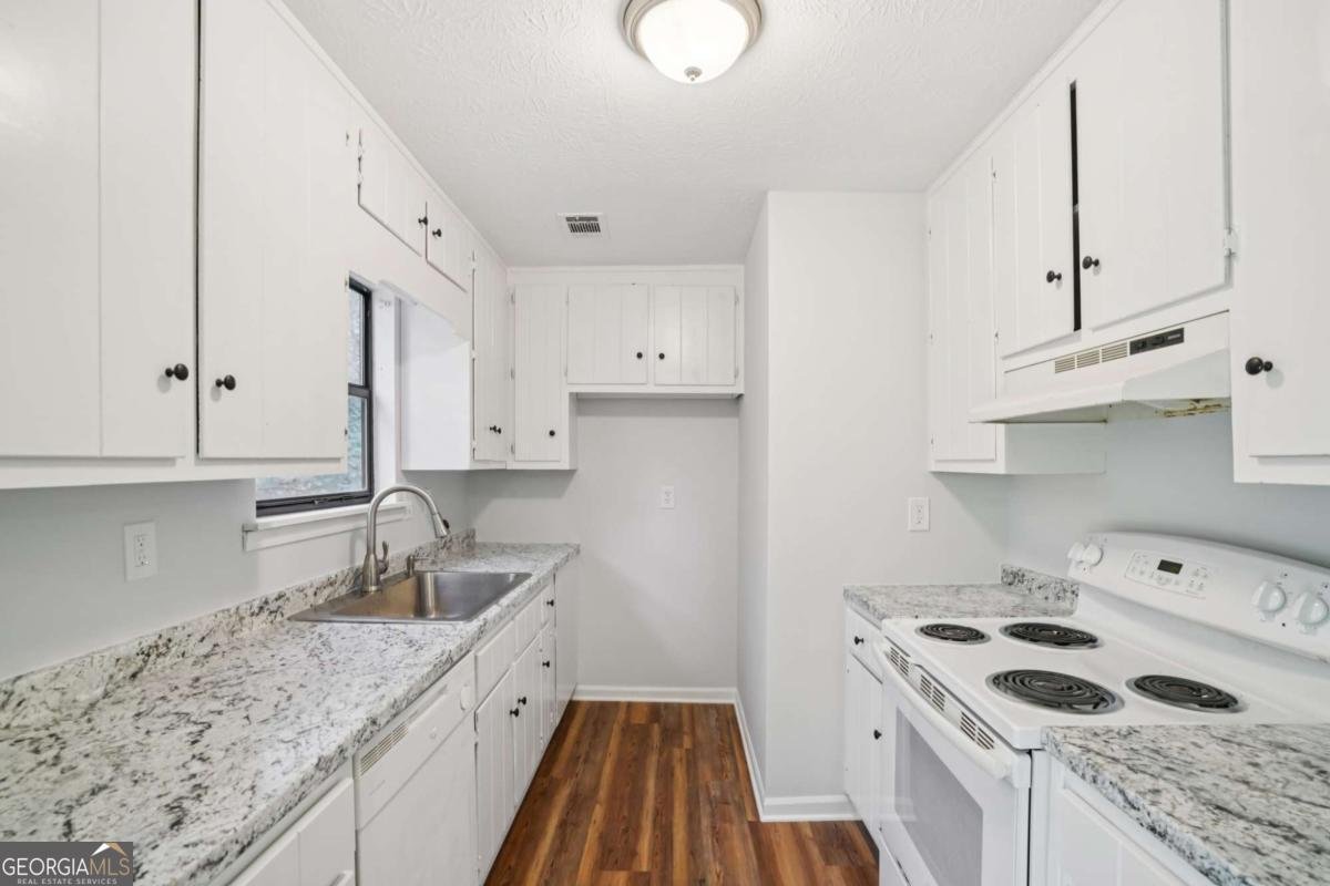 2853 Melanie Lane Douglasville - 16