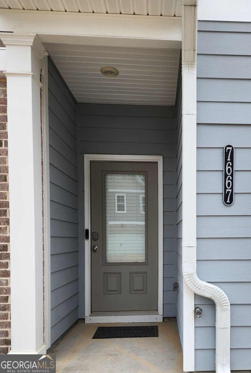 7667 Gray Pointe Drive Lithonia - 4