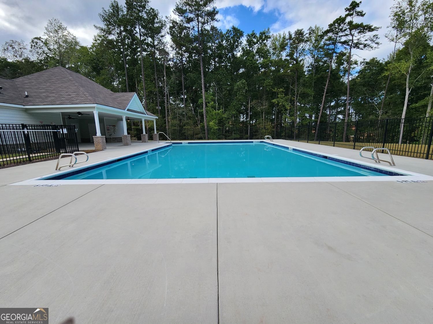 7667 Gray Pointe Drive Lithonia - 43