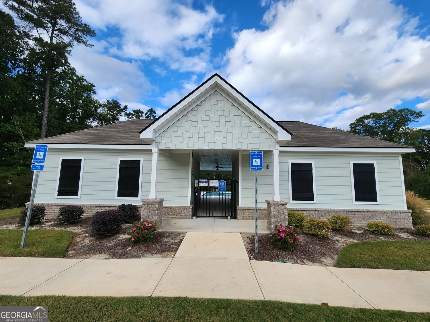 7667 Gray Pointe Drive Lithonia - 44