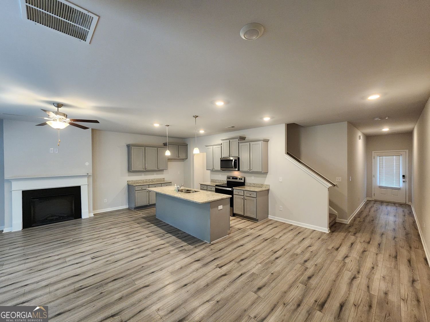 7667 Gray Pointe Drive Lithonia - 7