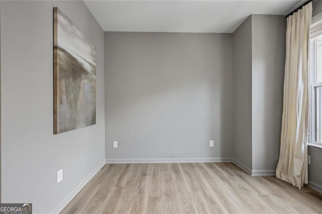 121 Chestnut Circle Atlanta - 30