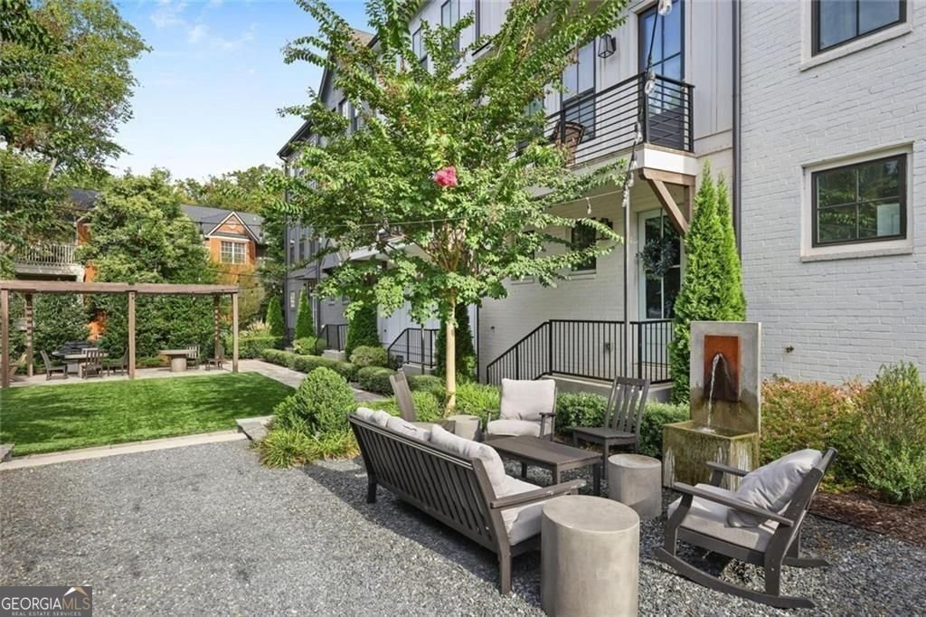 121 Chestnut Circle Atlanta - 35