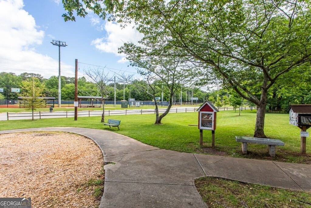 660 Scott Circle Decatur - 34