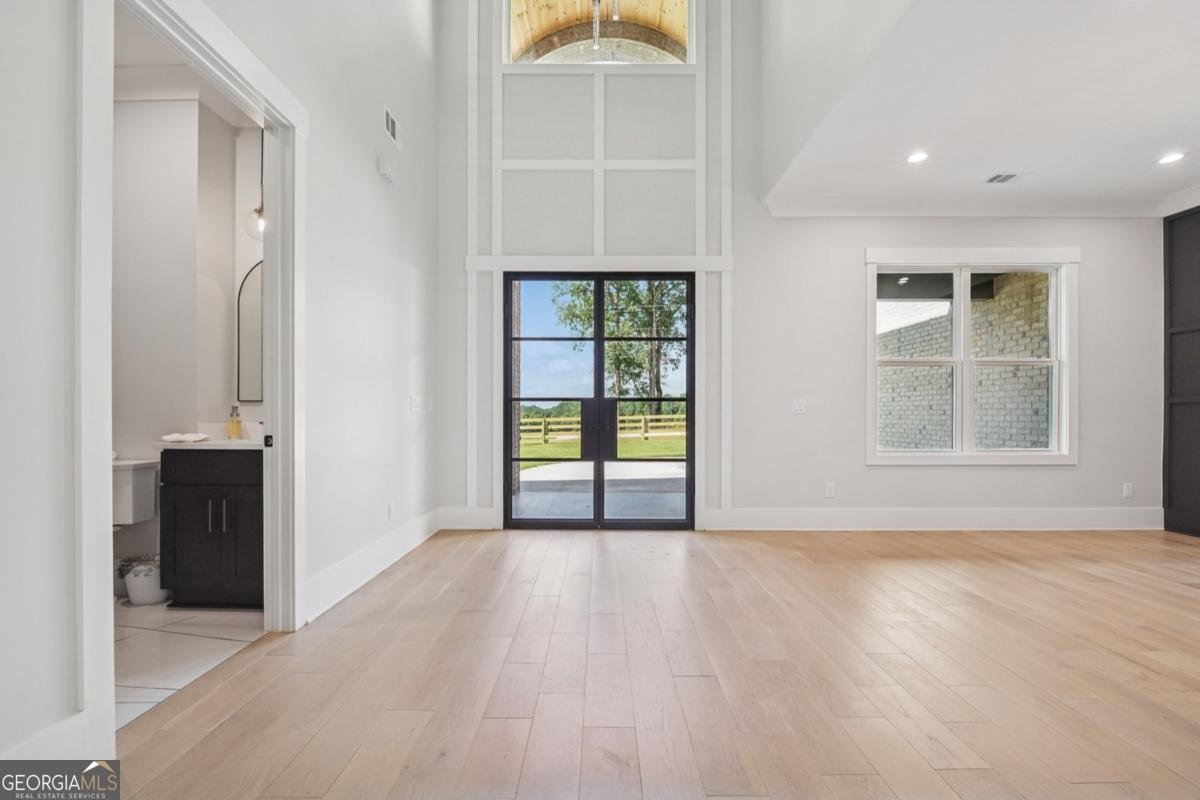 333 Sims Bridge Road Commerce - 4