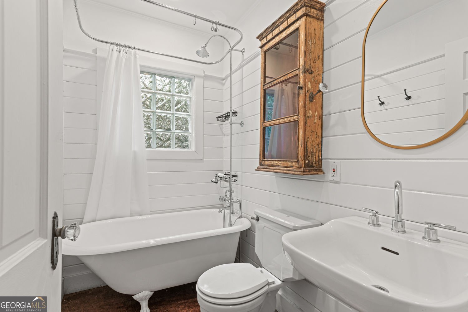 2285 Stephen Long Drive Atlanta - 27