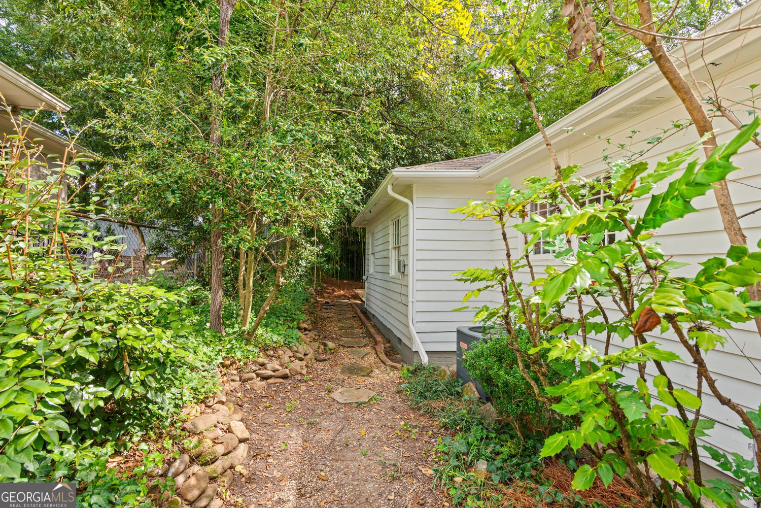 2285 Stephen Long Drive Atlanta - 29