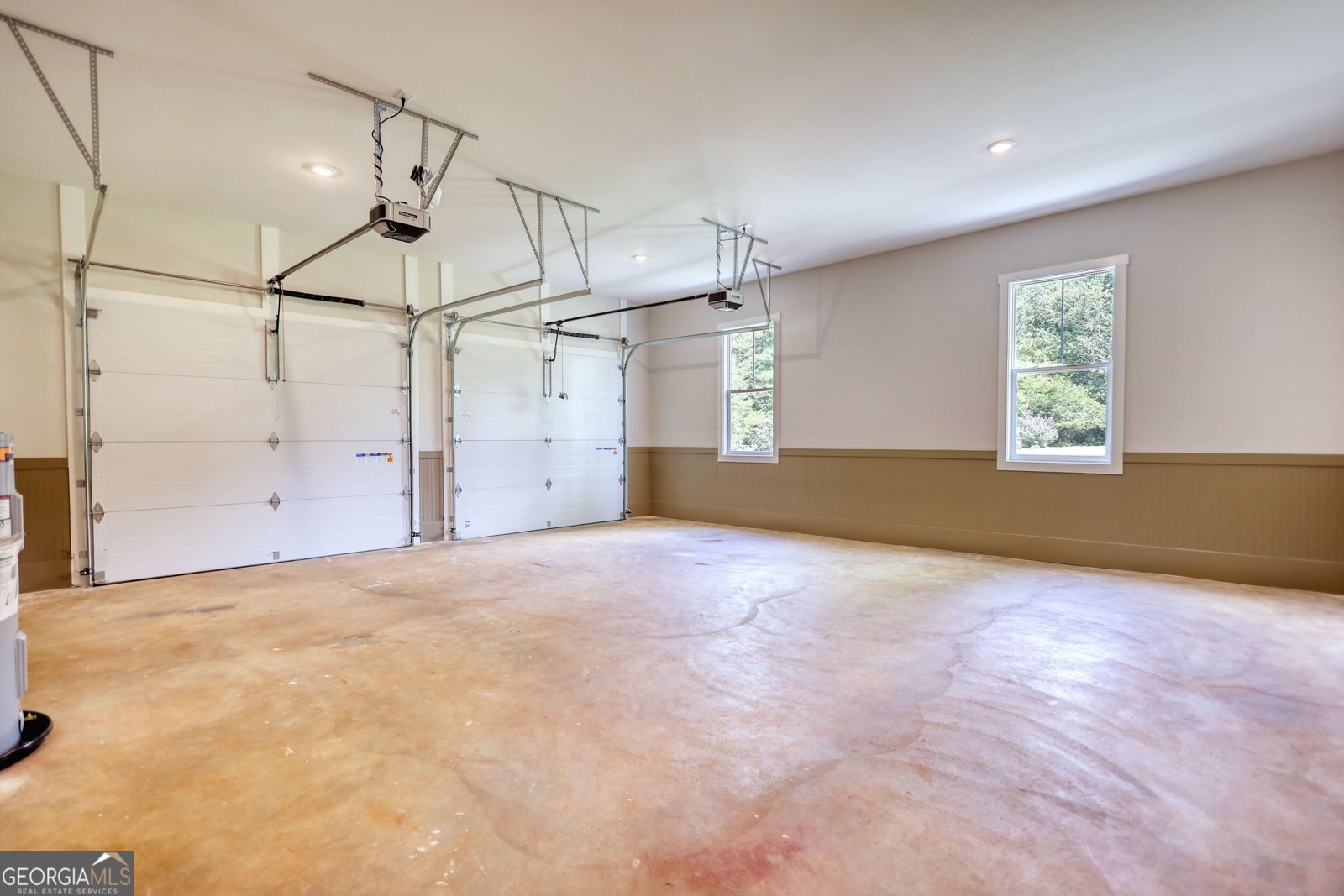 1031 Graham Drive Madison - 72