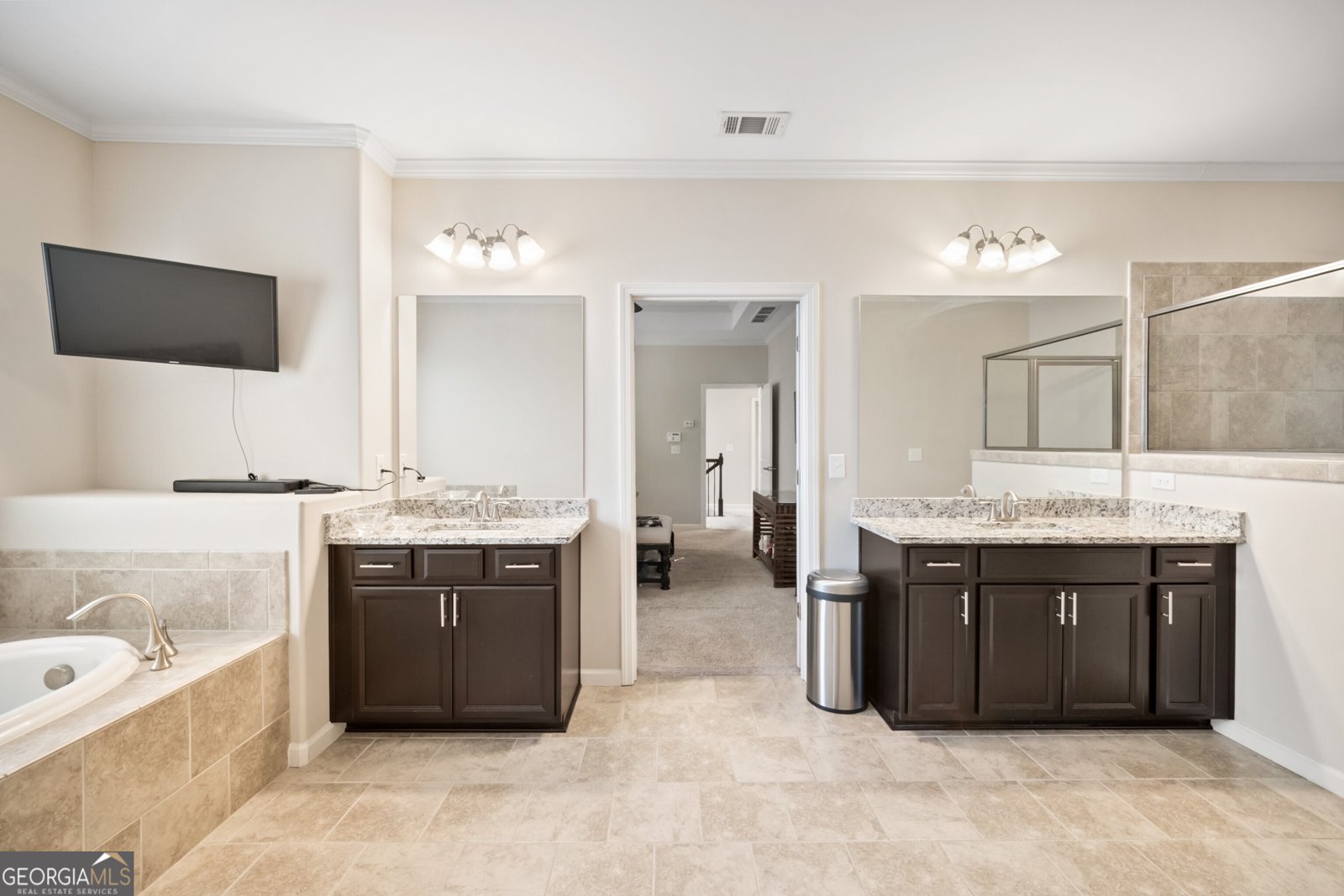 3538 Sherwood Road Smyrna - 21