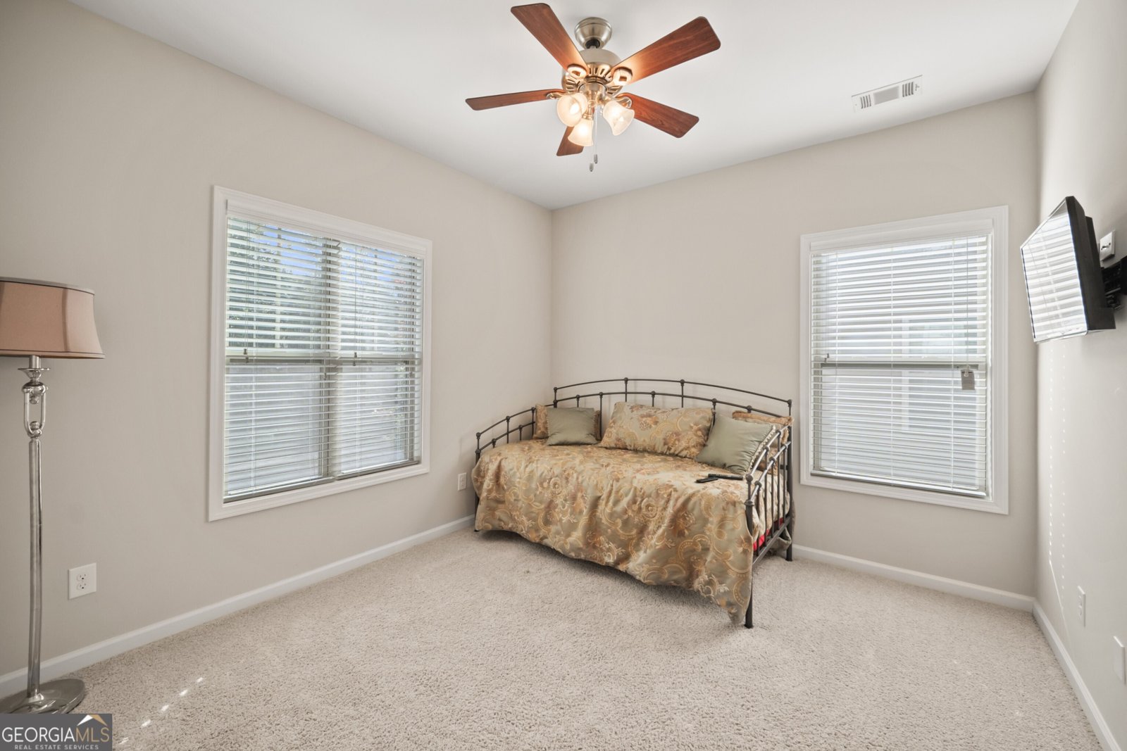 3538 Sherwood Road Smyrna - 25