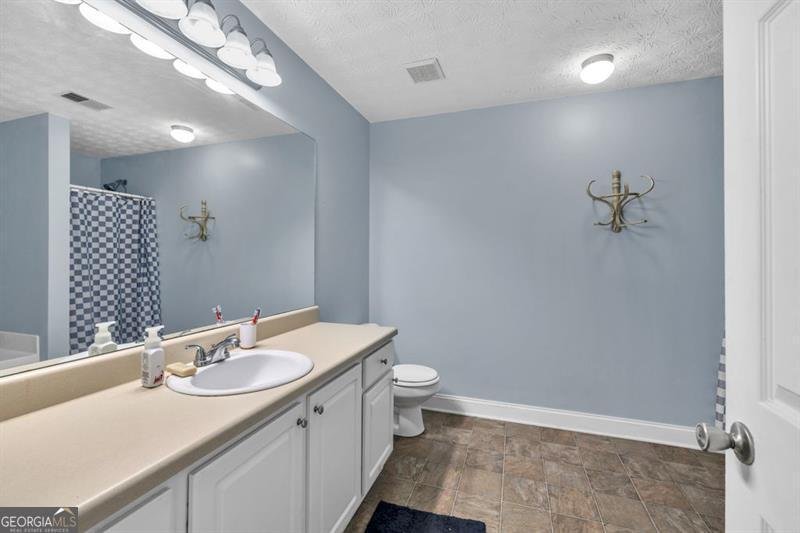233 TARA COMMONS Walk Loganville - 26