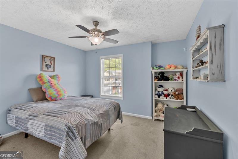 233 TARA COMMONS Walk Loganville - 35