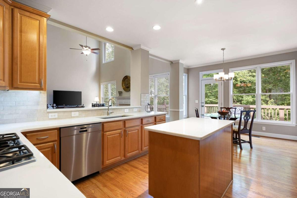 4220 ROCKPOINT Drive Kennesaw - 10