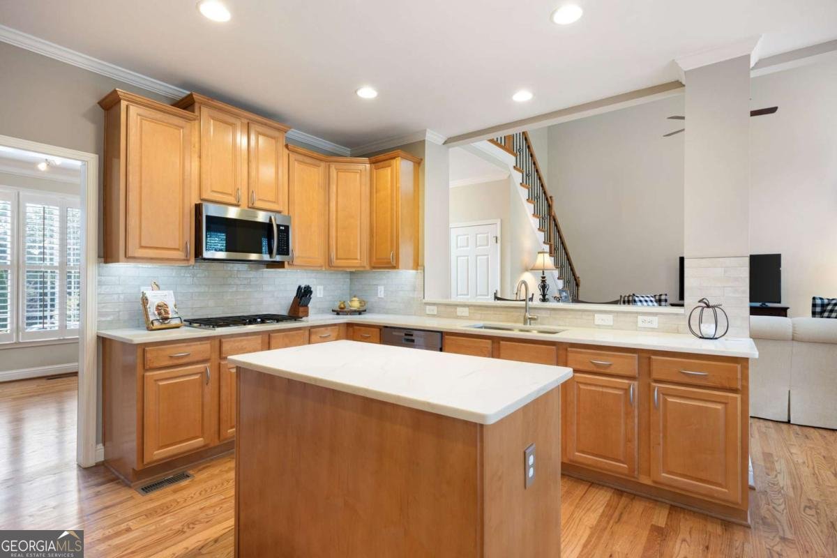 4220 ROCKPOINT Drive Kennesaw - 11