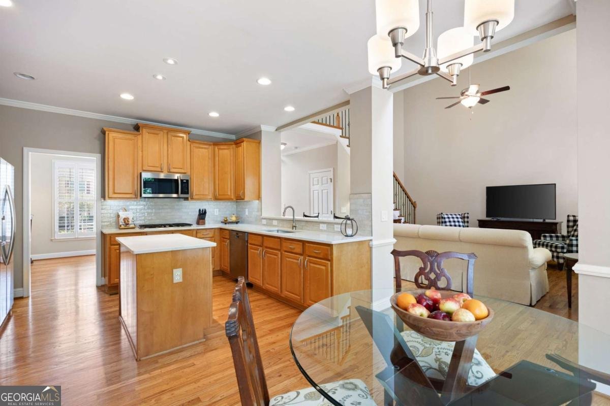 4220 ROCKPOINT Drive Kennesaw - 17