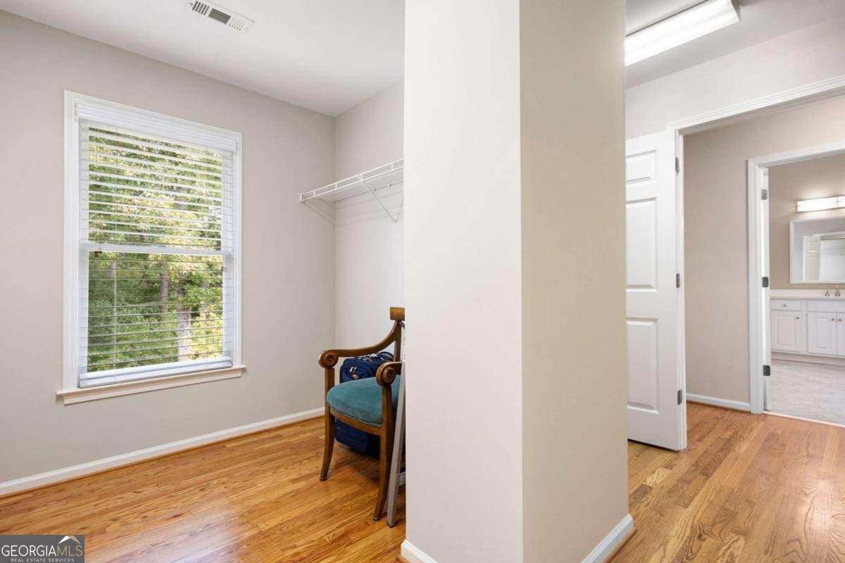 4220 ROCKPOINT Drive Kennesaw - 37