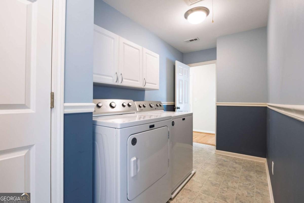 4220 ROCKPOINT Drive Kennesaw - 38