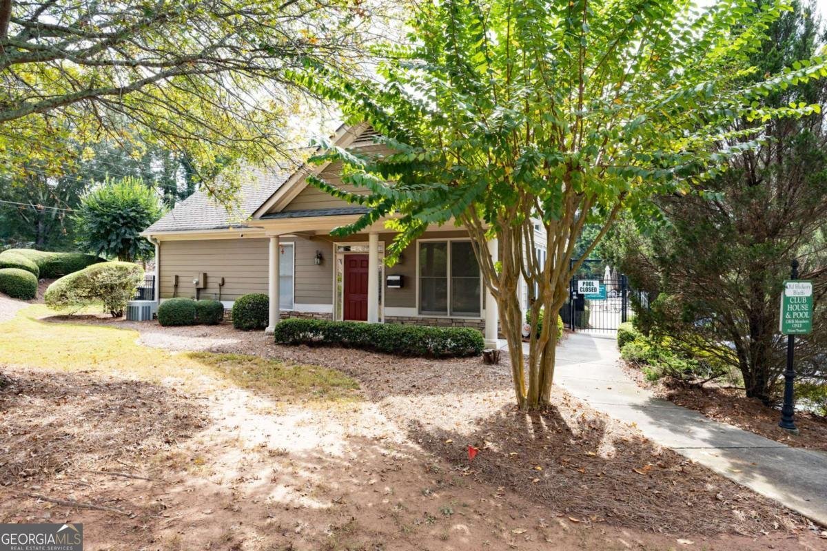 4220 ROCKPOINT Drive Kennesaw - 51